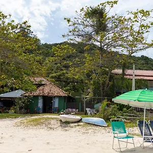 Casa de Férias Pe Na Areia, Tranquilidade,conforto,2 Quartos, Ar-cond, Wi-fi, Pet-friendly, 7 Pessoas,, Bombinhas
